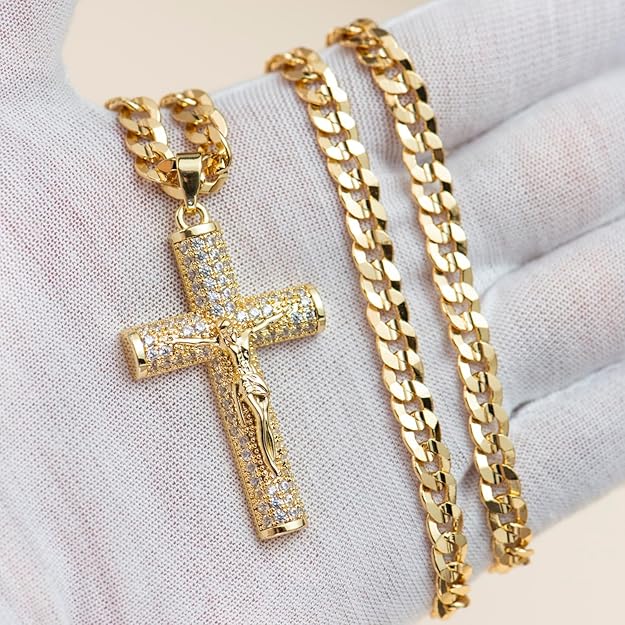 🔥 Cadena Cubana Fígaro con Cruz de Jesús – Oro Laminado 14K (60 cm)